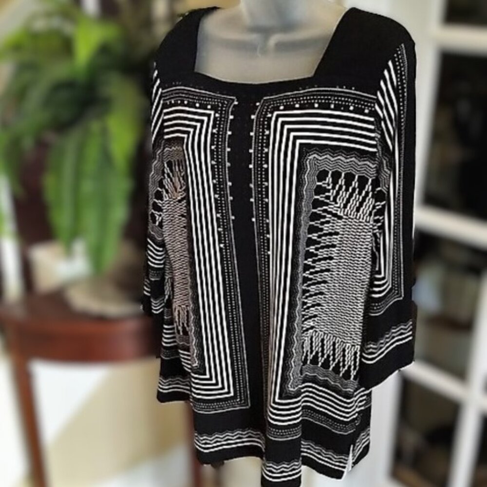 Elegant JM Collection Tunic Like New L